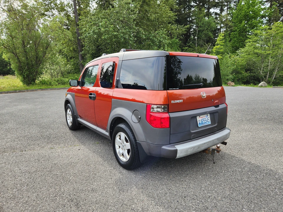 2005 Honda Element - Image 12 of 31