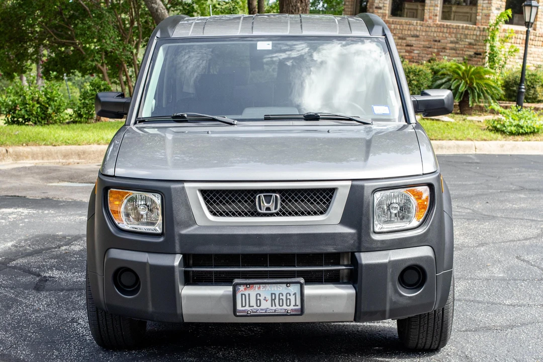 2005 Honda Element - Image 2 of 31