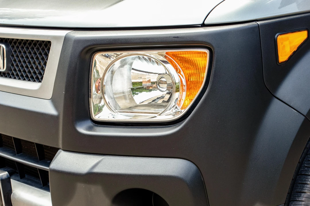 2005 Honda Element - Image 12 of 31