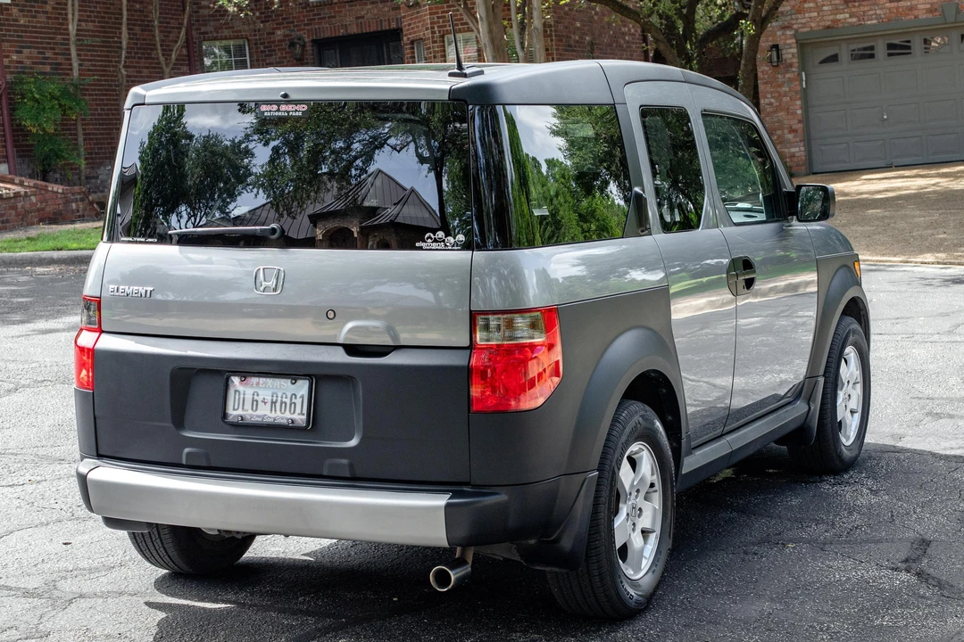 2005 Honda Element - Image 4 of 31