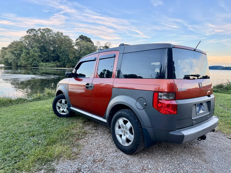 2005 Honda Element - Image 8 of 31