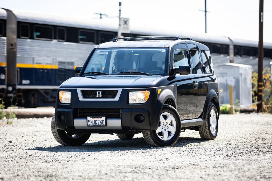 2005 Honda Element - Image 7 of 31