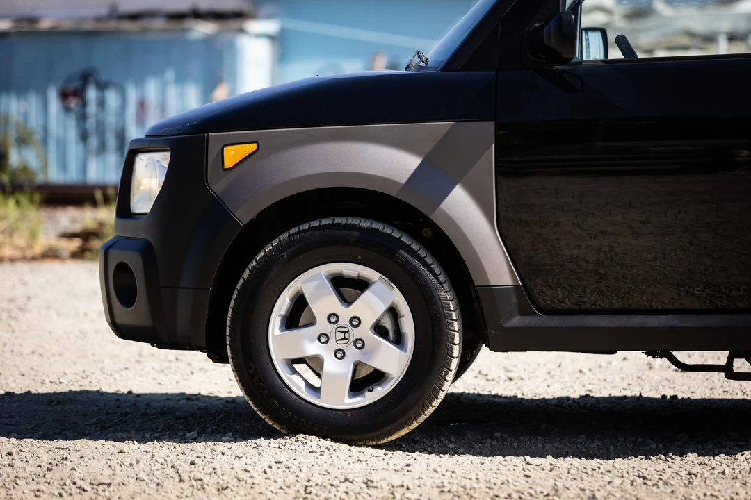 2005 Honda Element - Image 29 of 31
