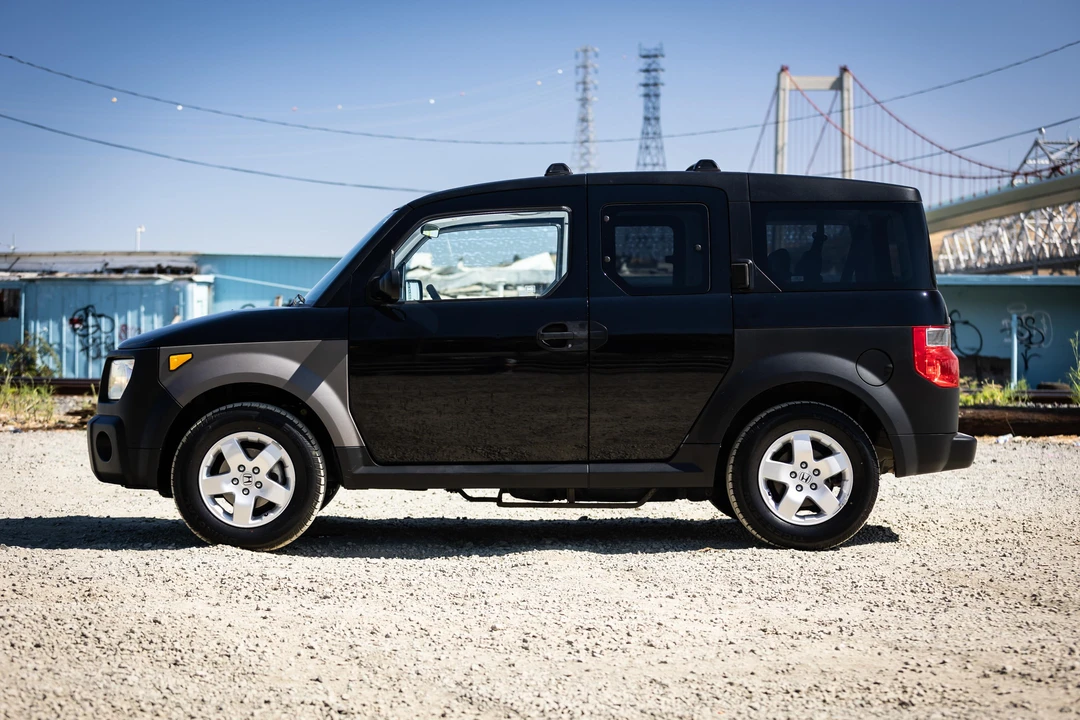 2005 Honda Element - Image 17 of 31