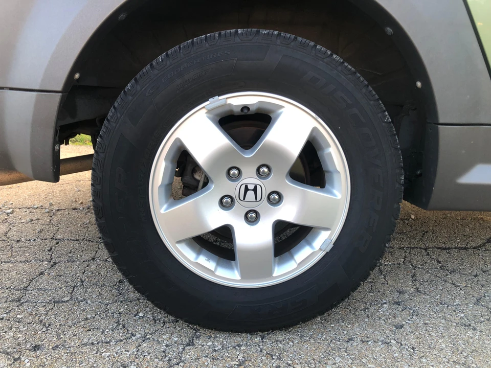 2005 Honda Element - Image 23 of 31