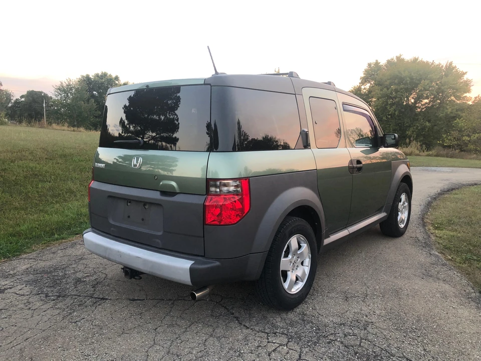 2005 Honda Element - Image 13 of 31