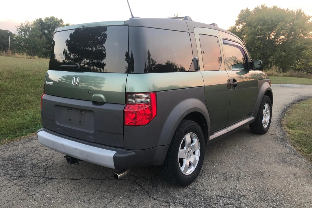 2005 Honda Element - Image 4 of 31
