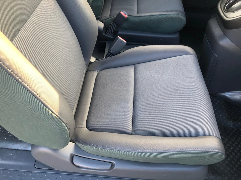 2005 Honda Element - Image 29 of 31