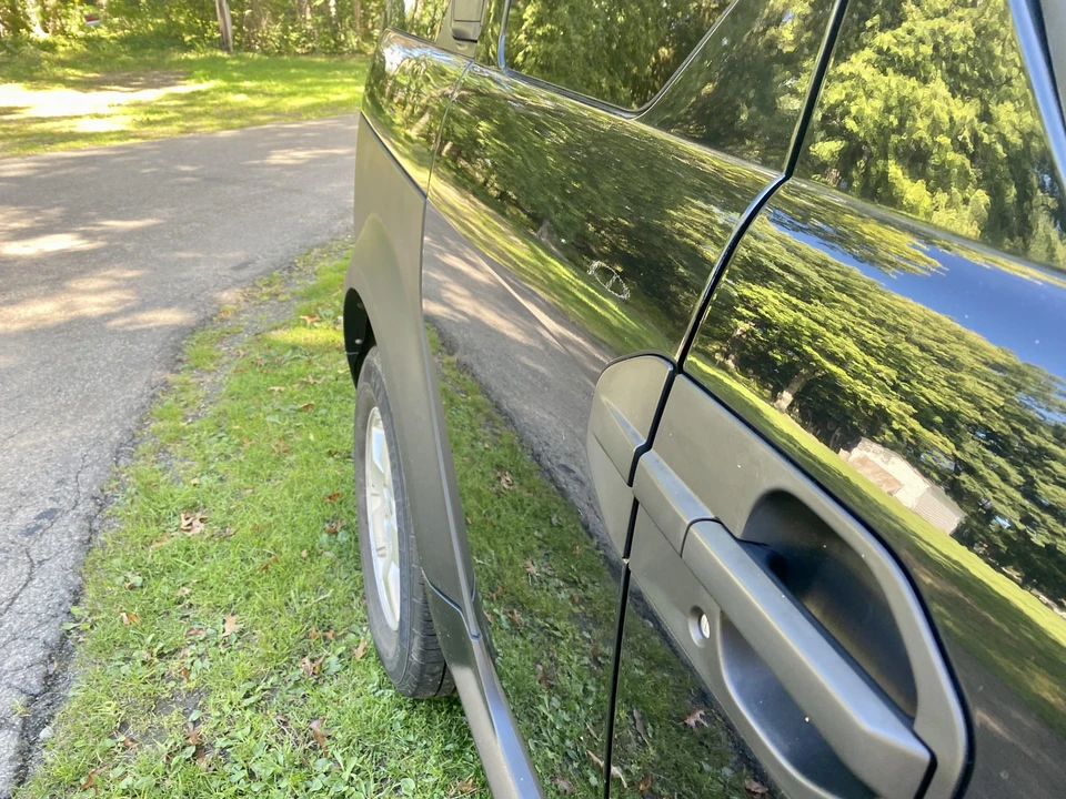 2005 Honda Element - Image 29 of 31