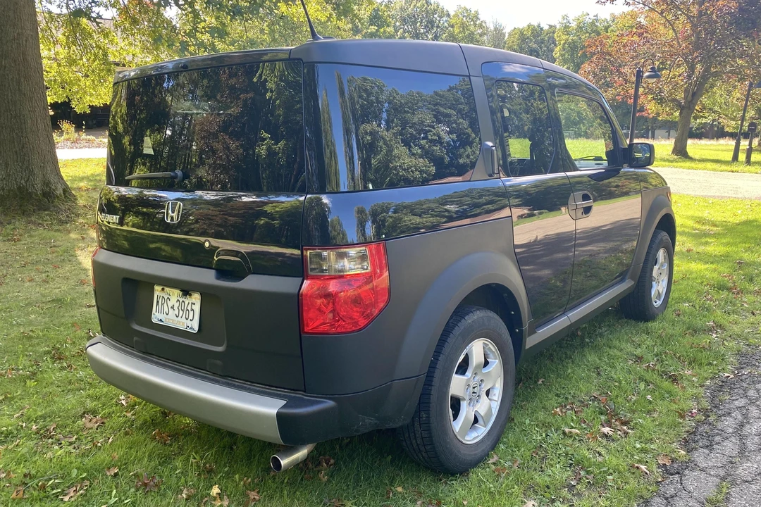 2005 Honda Element - Image 4 of 31
