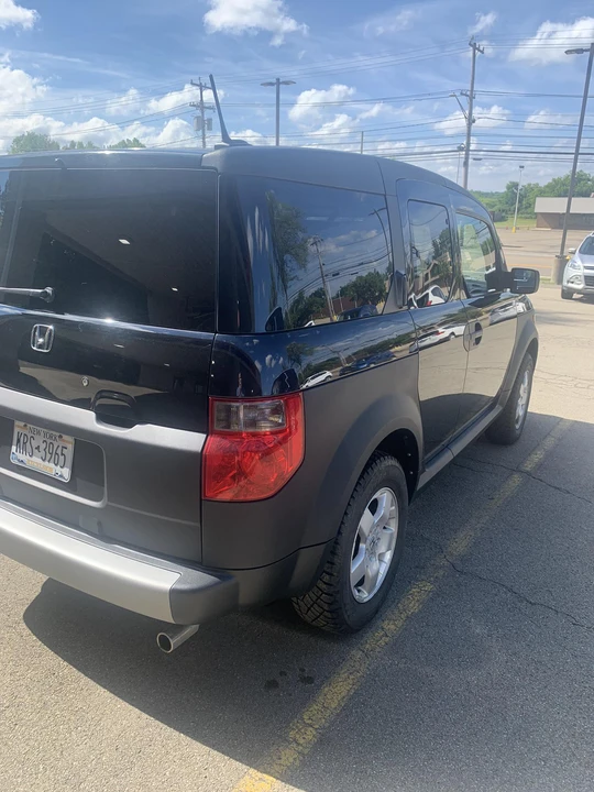 2005 Honda Element - Image 27 of 31