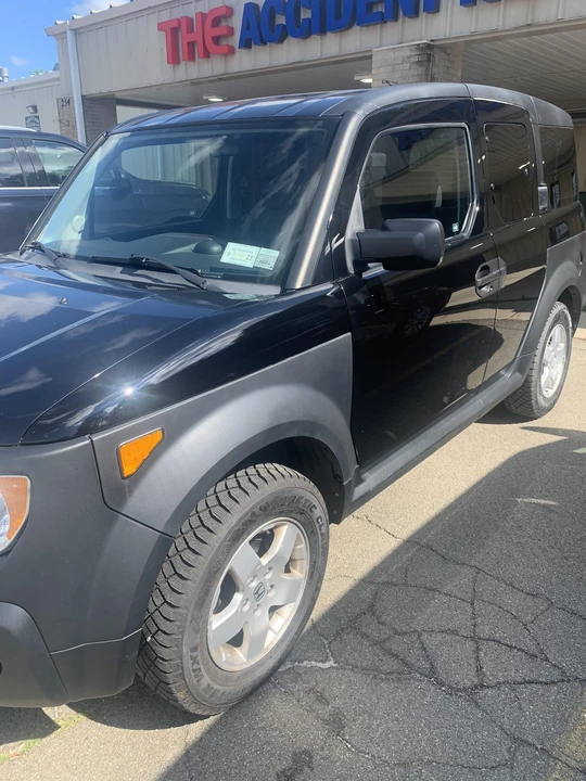 2005 Honda Element - Image 20 of 31
