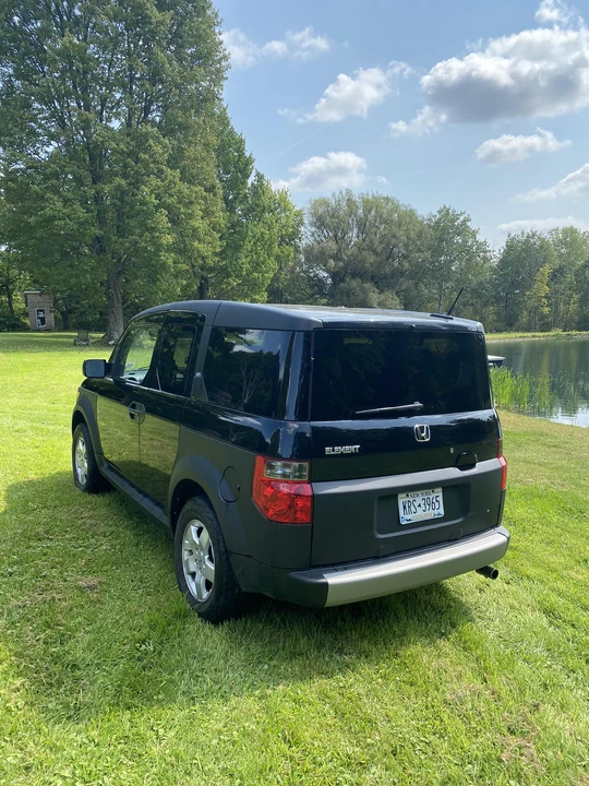 2005 Honda Element - Image 9 of 31
