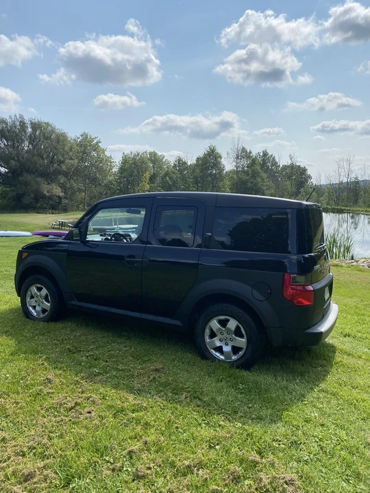 2005 Honda Element - Image 8 of 31