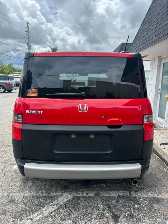 2005 Honda Element - Image 5 of 9