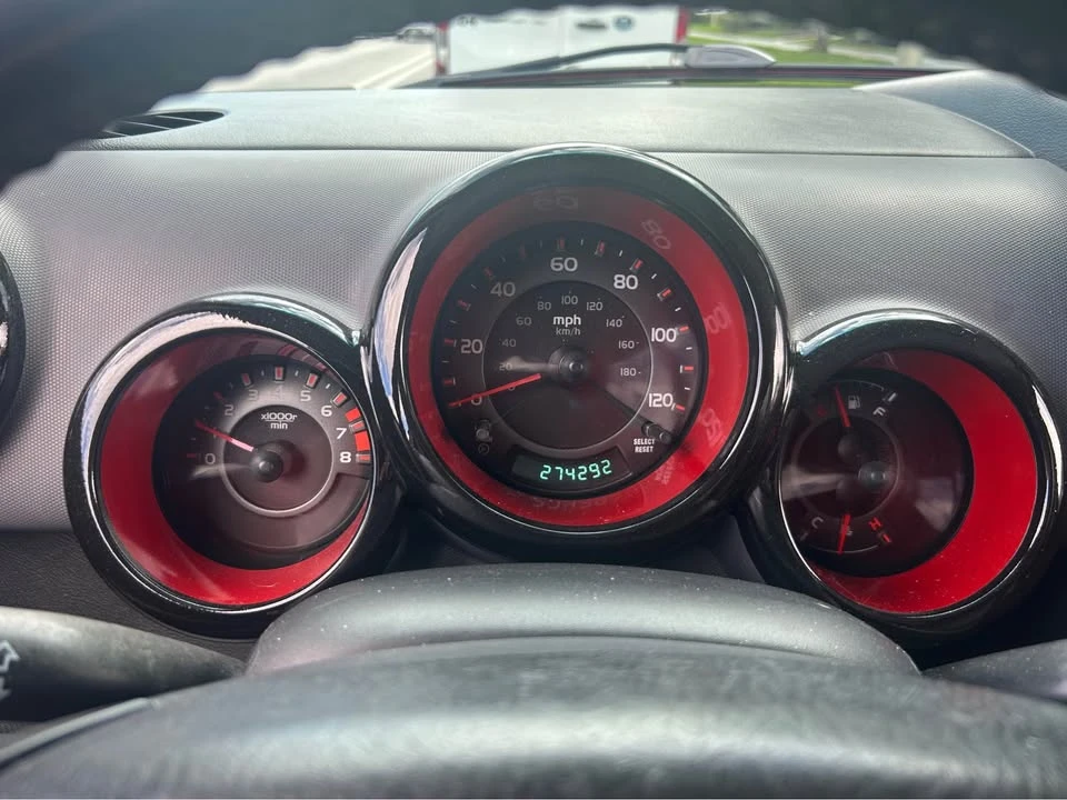 2005 Honda Element - Image 8 of 9