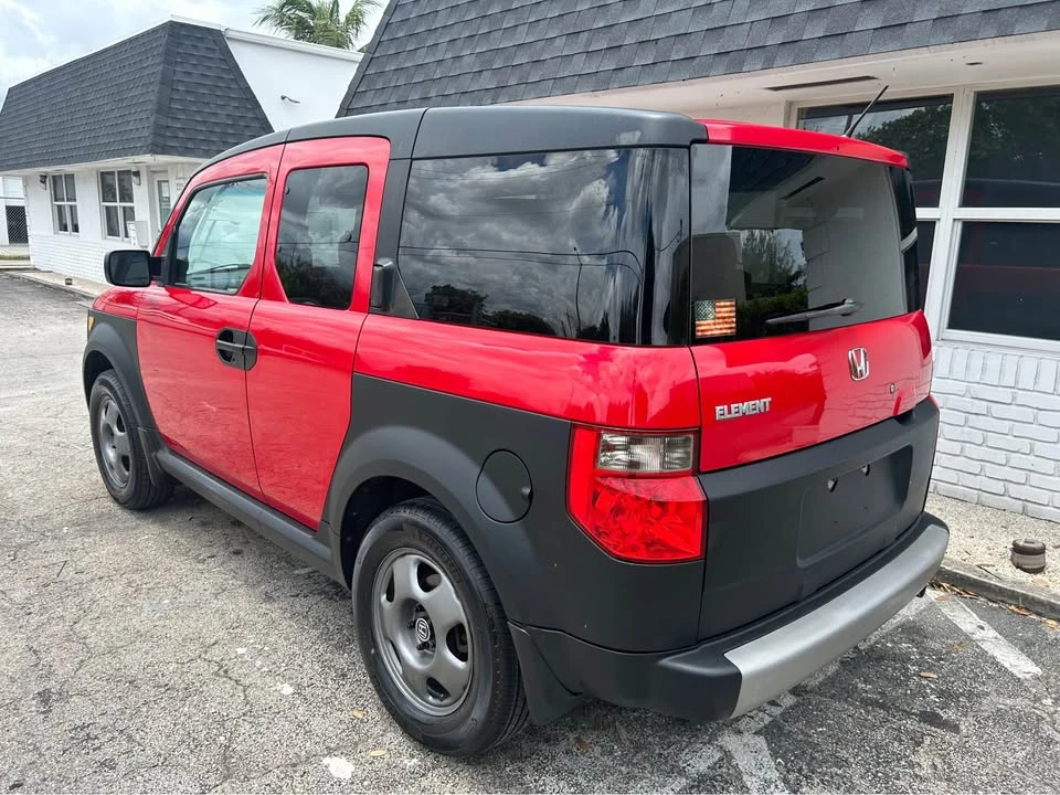 2005 Honda Element - Image 3 of 9