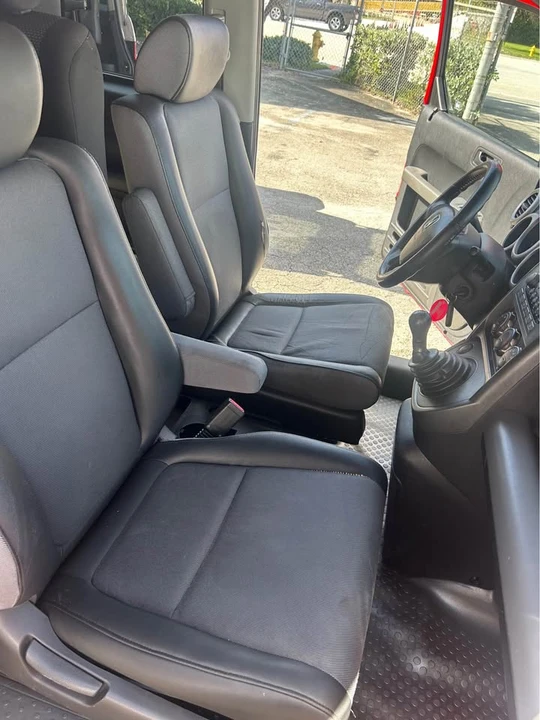 2005 Honda Element - Image 7 of 9