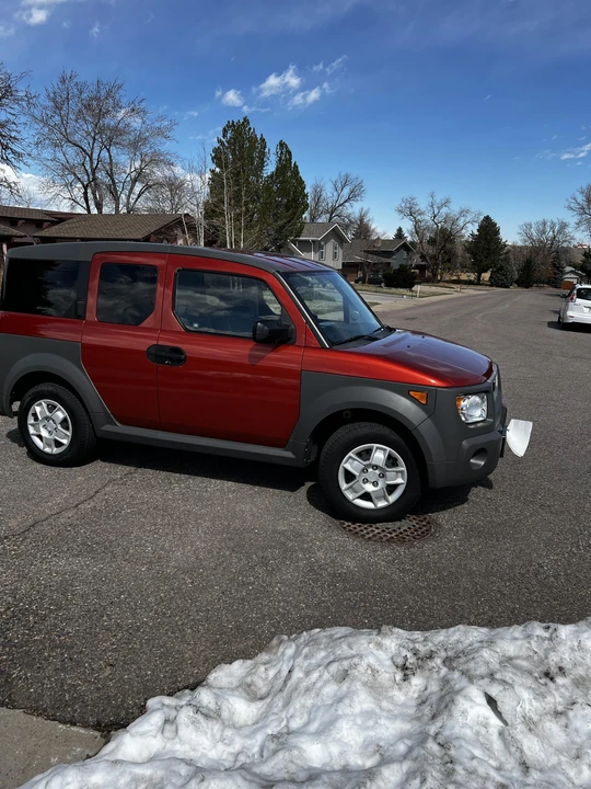 2005 Honda Element - Image 5 of 31