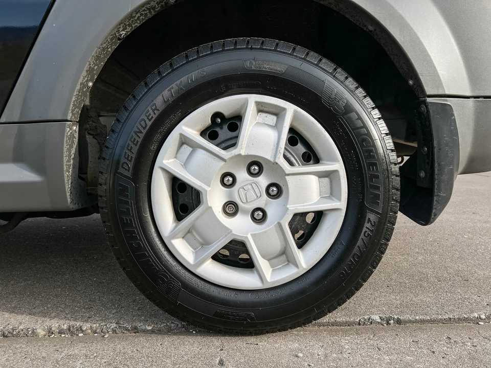 2005 Honda Element - Image 23 of 31