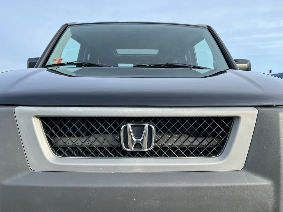 2005 Honda Element - Image 11 of 31