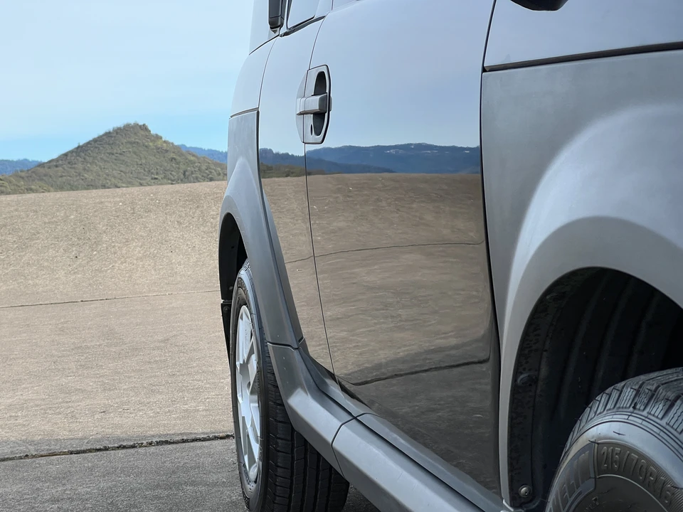 2005 Honda Element - Image 9 of 31