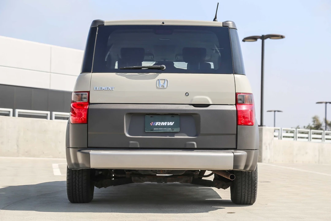 2005 Honda Element - Image 13 of 31
