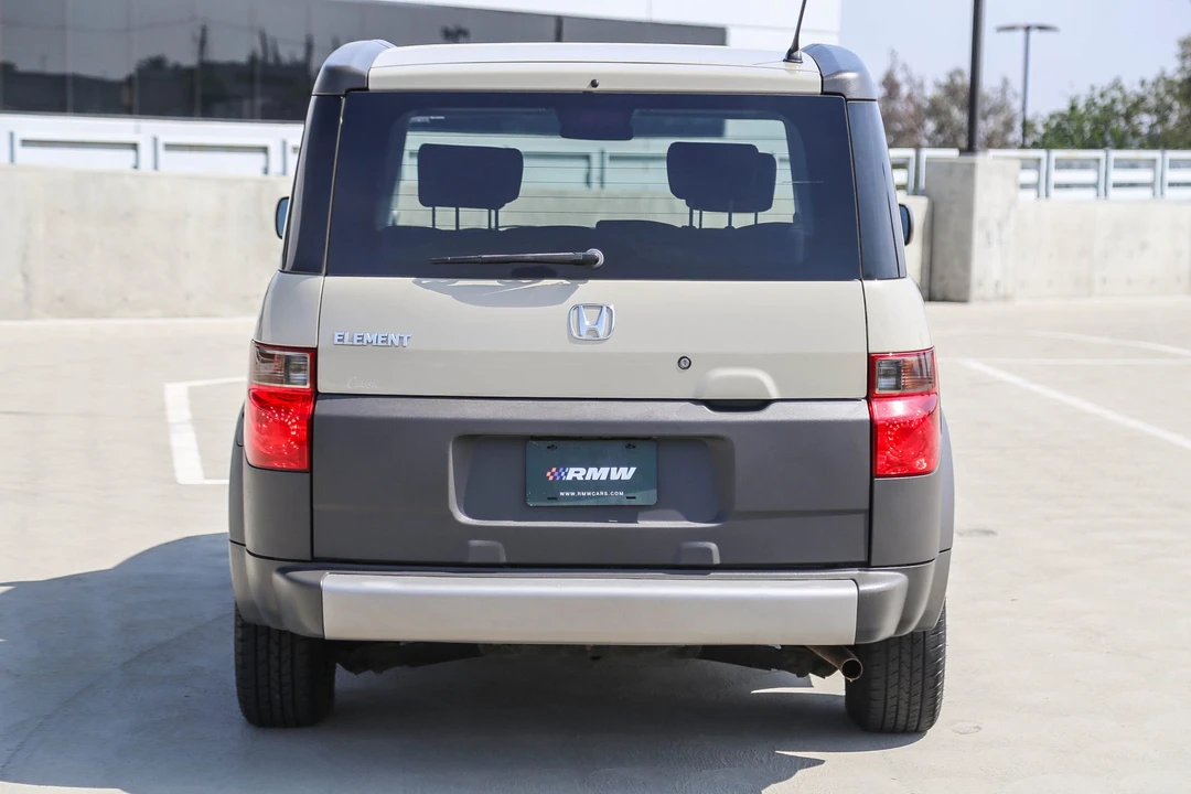 2005 Honda Element - Image 12 of 31