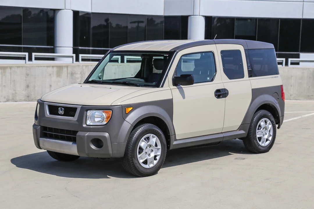 2005 Honda Element - Image 4 of 31