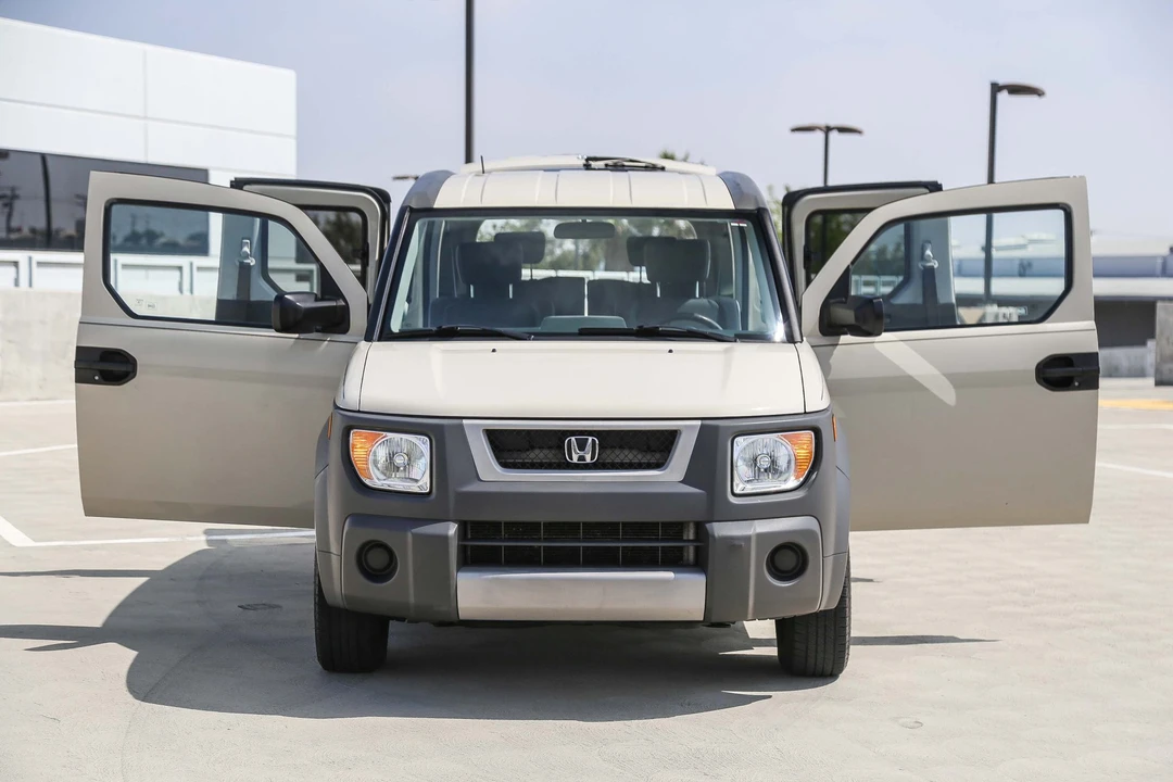 2005 Honda Element - Image 27 of 31
