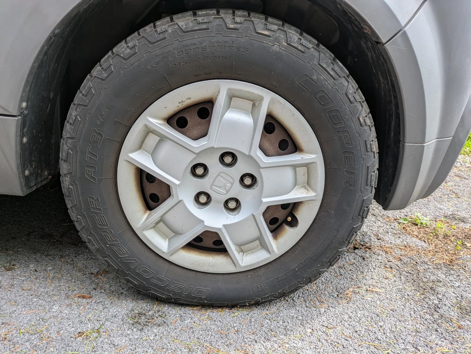 2005 Honda Element - Image 25 of 31