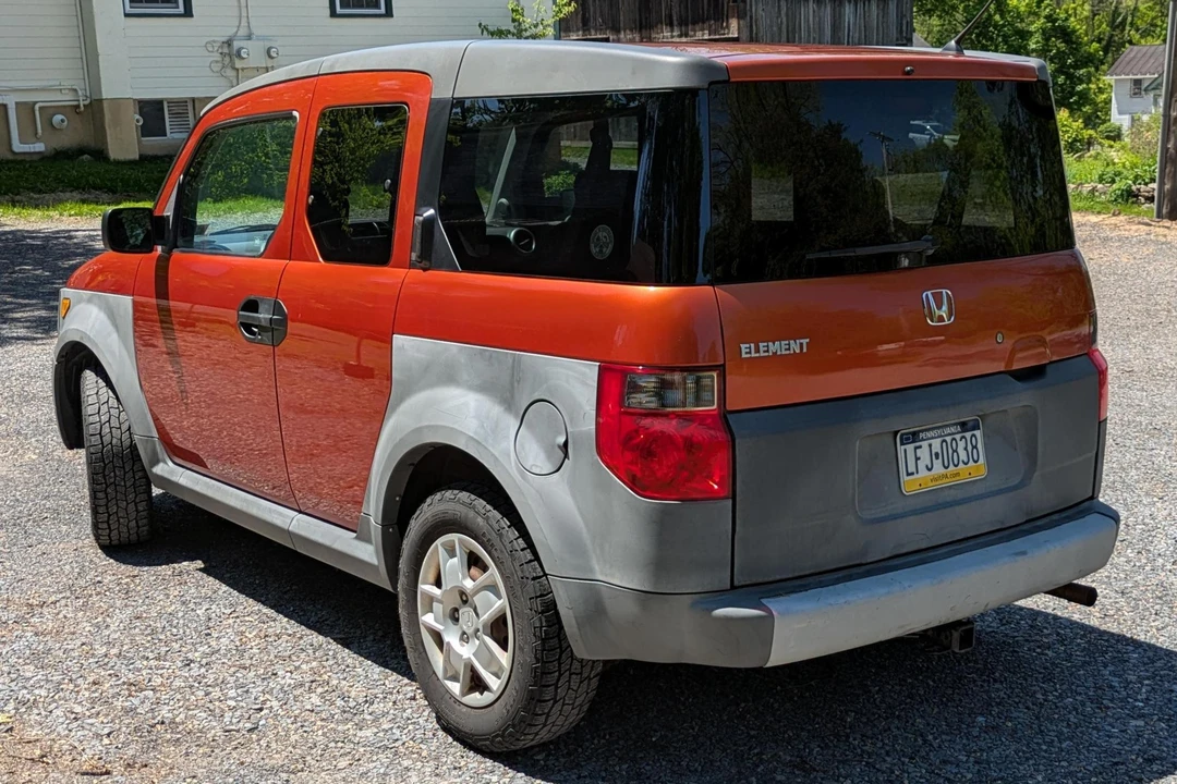 2005 Honda Element - Image 4 of 31