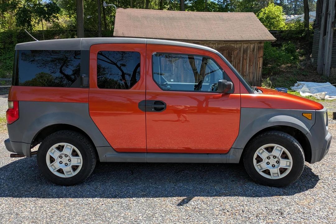2005 Honda Element - Image 3 of 31