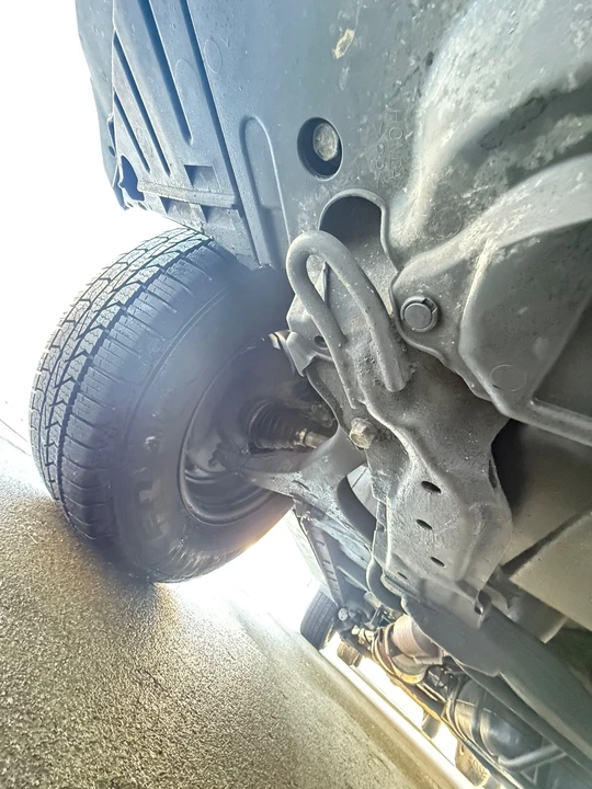 2005 Honda Element - Image 17 of 20