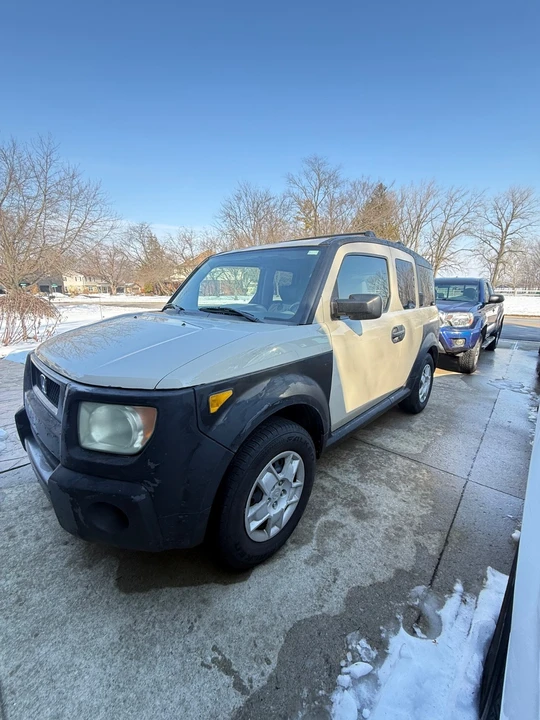 2005 Honda Element - Image 15 of 20