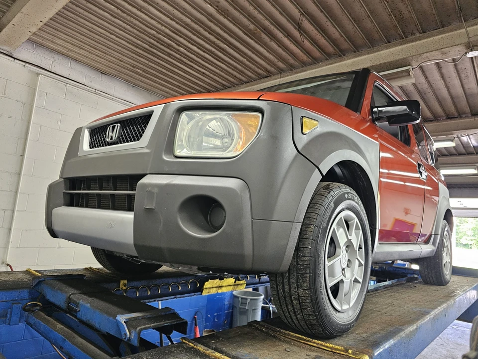 2005 Honda Element - Image 30 of 31