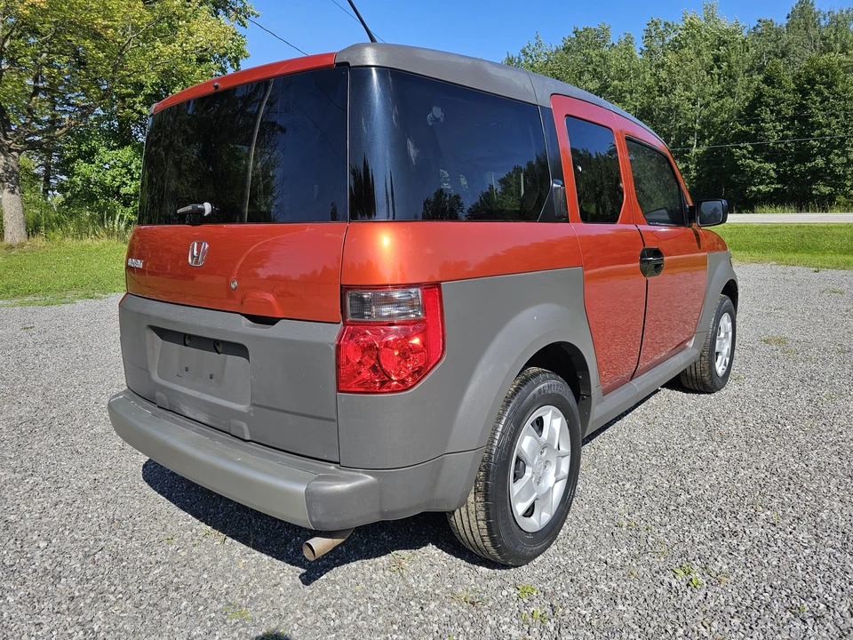 2005 Honda Element - Image 19 of 31
