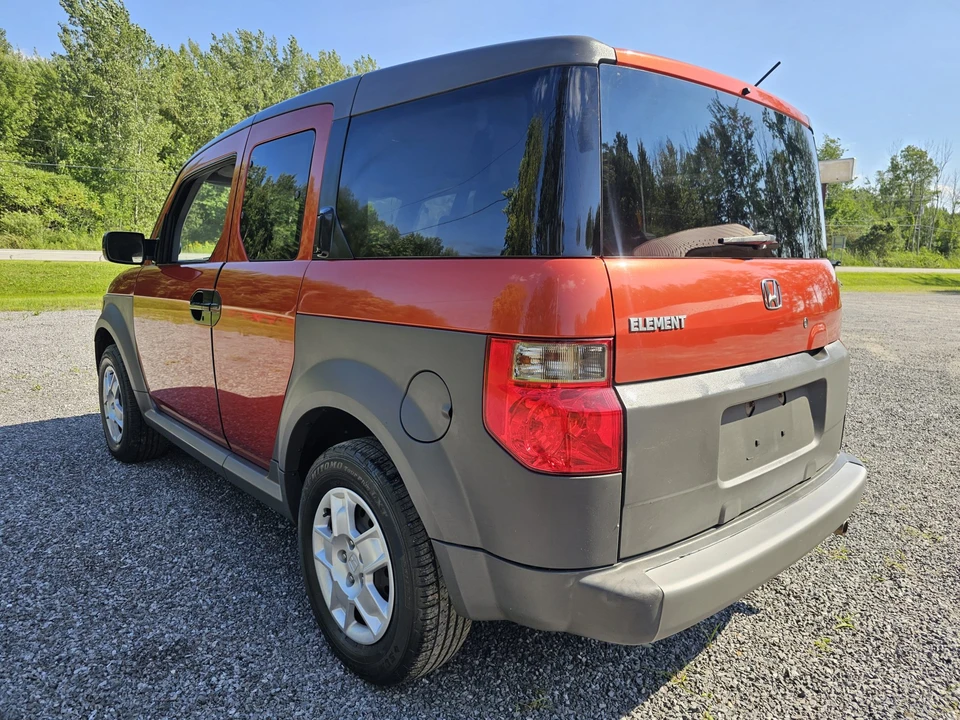 2005 Honda Element - Image 14 of 31