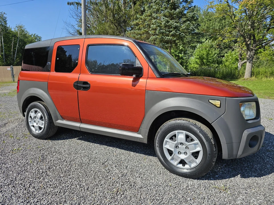 2005 Honda Element - Image 25 of 31