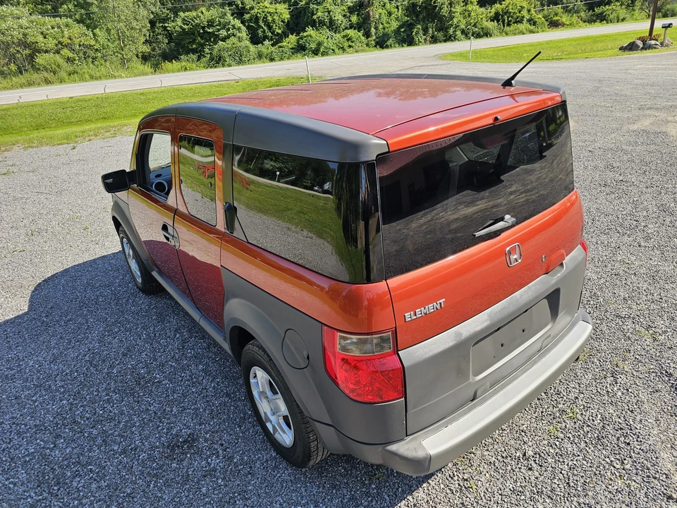 2005 Honda Element - Image 16 of 31