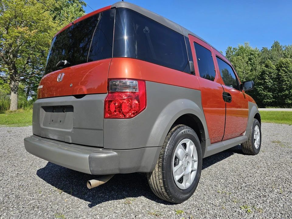 2005 Honda Element - Image 21 of 31