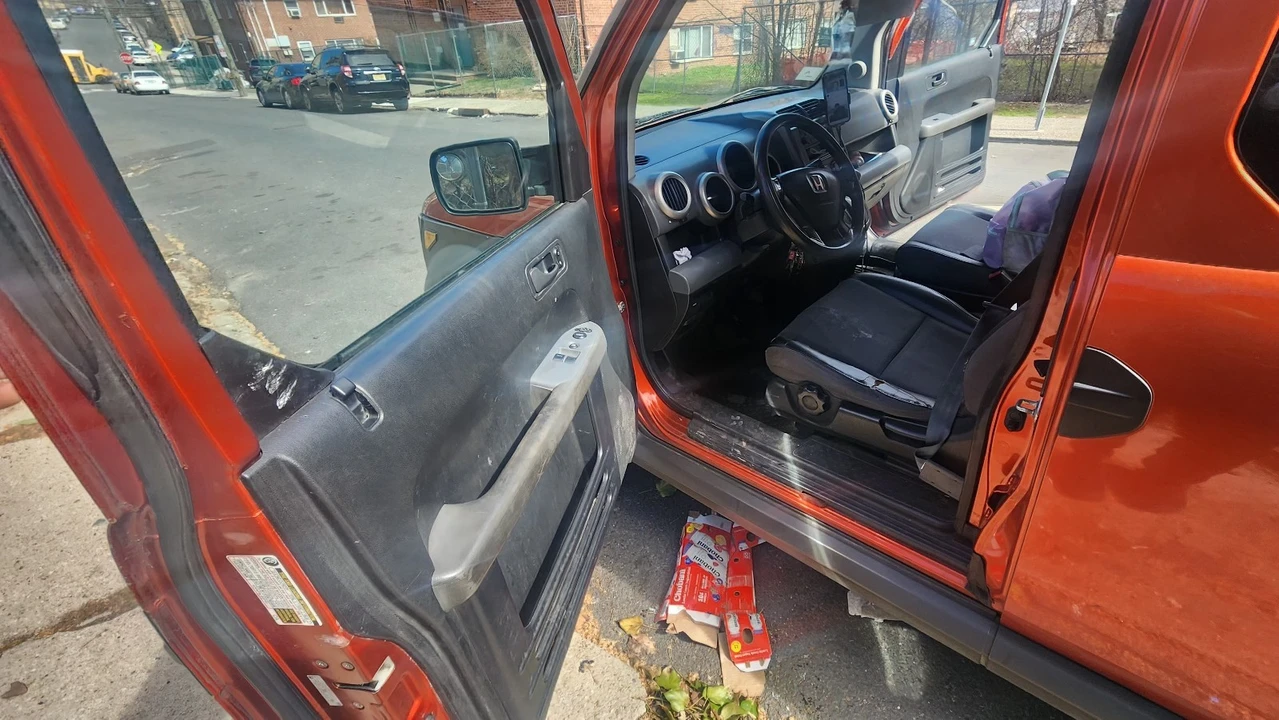 2005 Honda Element - Image 6 of 7