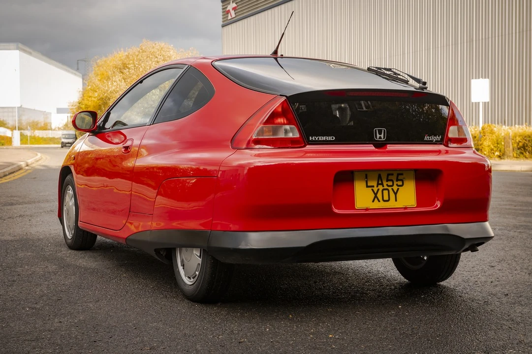 2005 Honda Insight 1st Gen - Image 17 of 30