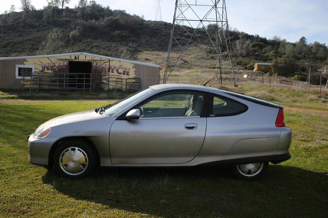 2005 Honda Insight 1st Gen - Image 16 of 21