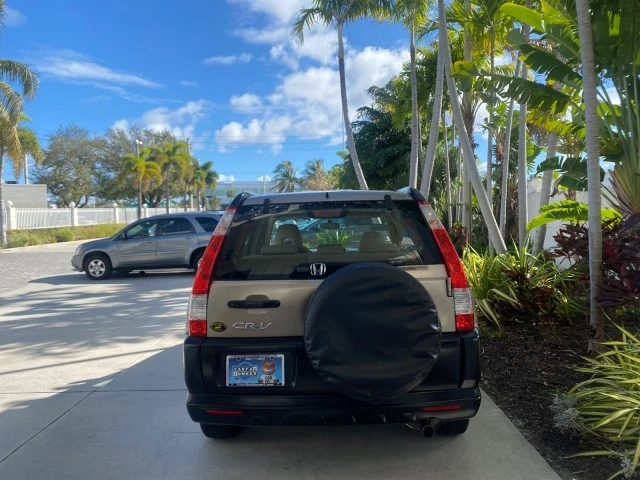 2005 Honda CR-V 2nd Gen - Image 7 of 21