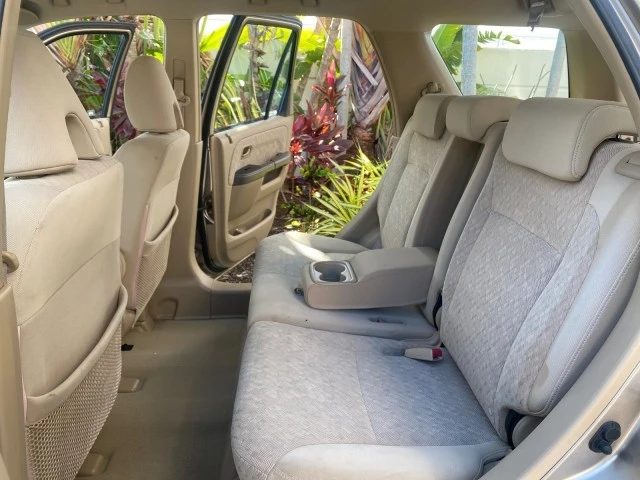 2005 Honda CR-V 2nd Gen - Image 15 of 21