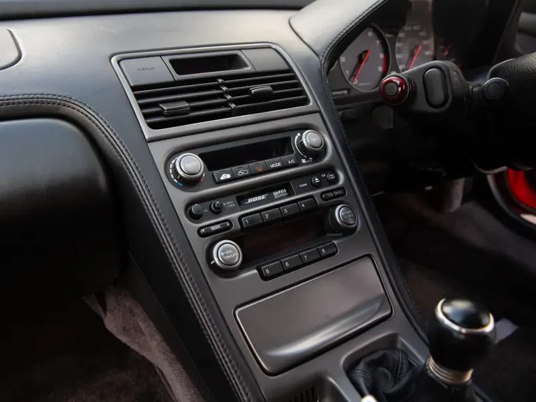 2005 Acura NSX - Image 13 of 31