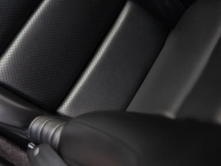 2005 Acura NSX - Image 22 of 31