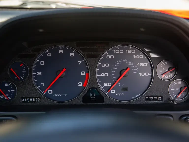 2005 Acura NSX - Image 11 of 31