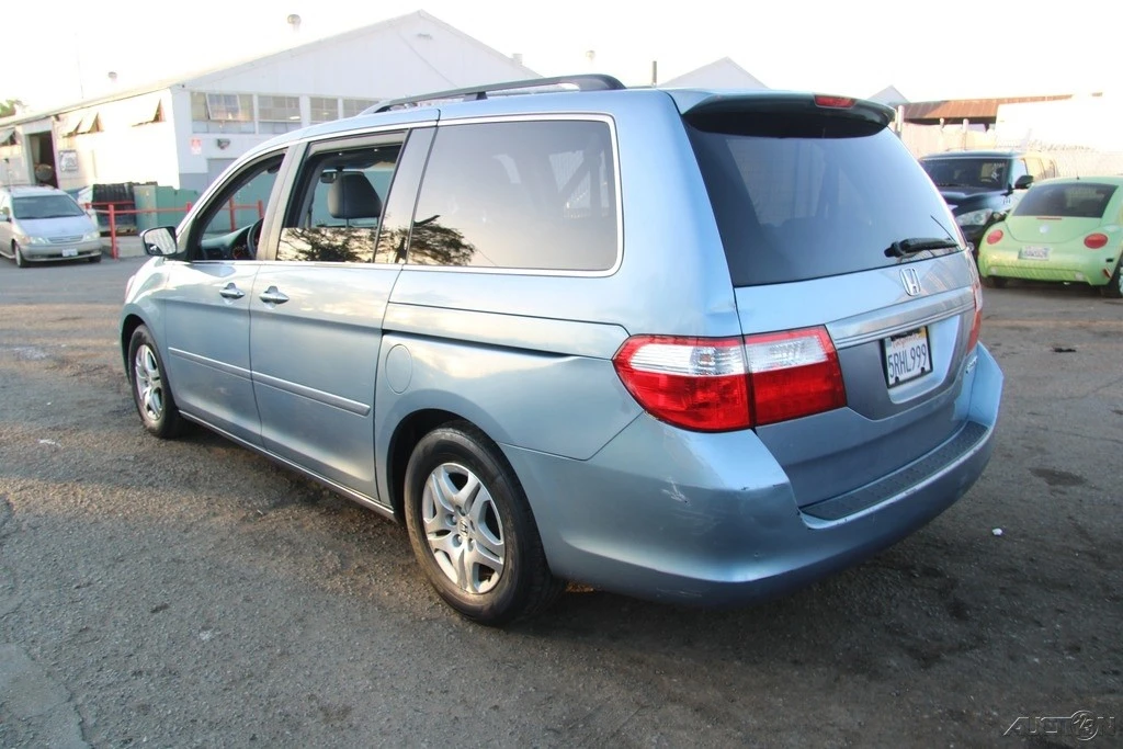 2005 Honda Odyssey - Image 4 of 21